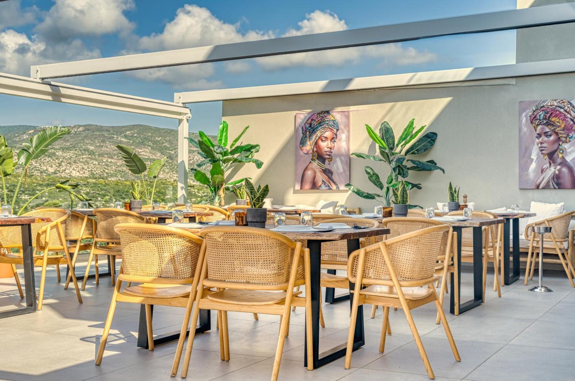 Myzith Luxury Suites Keri Eksteriør billede
