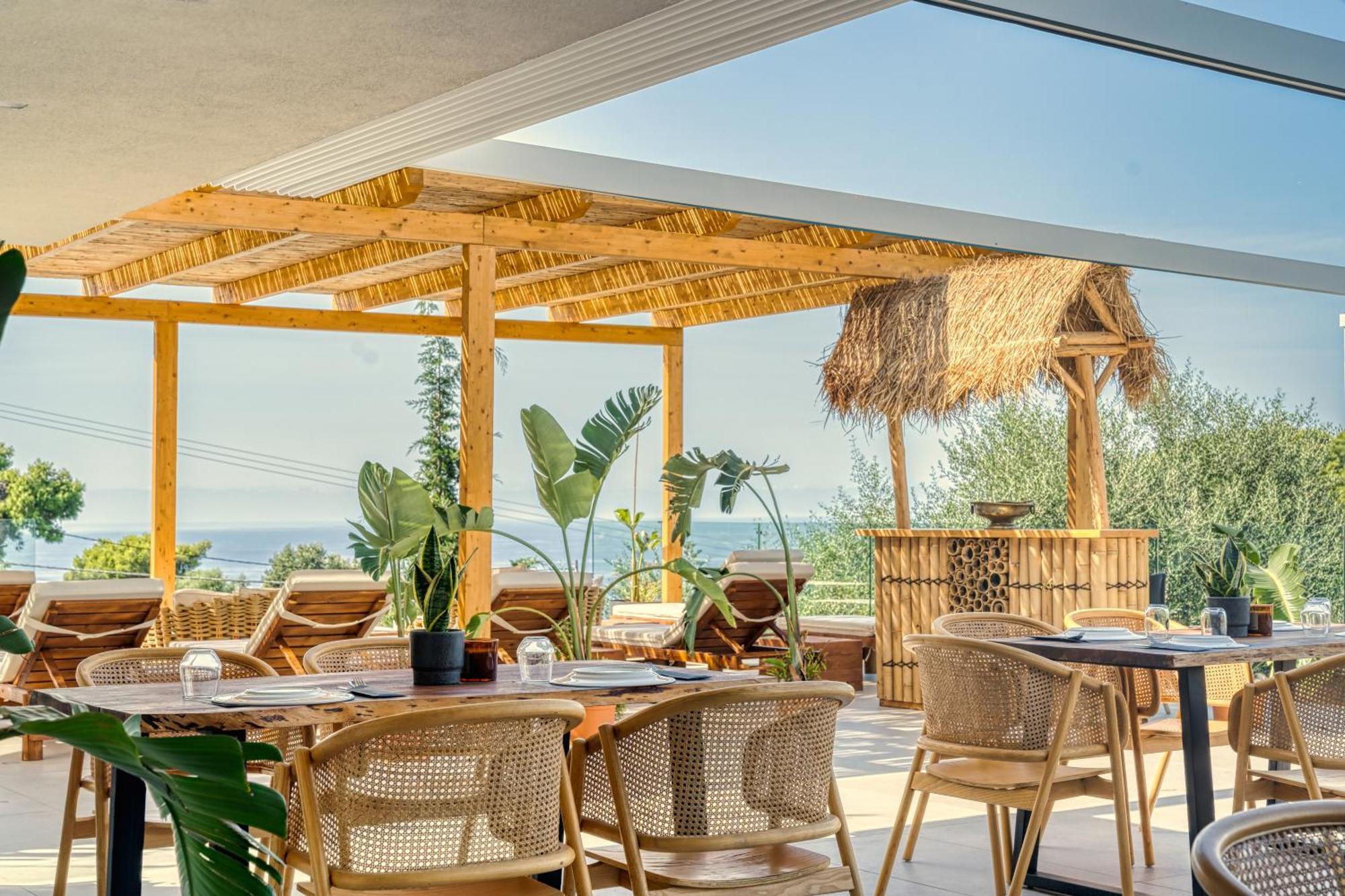 Myzith Luxury Suites Keri Eksteriør billede