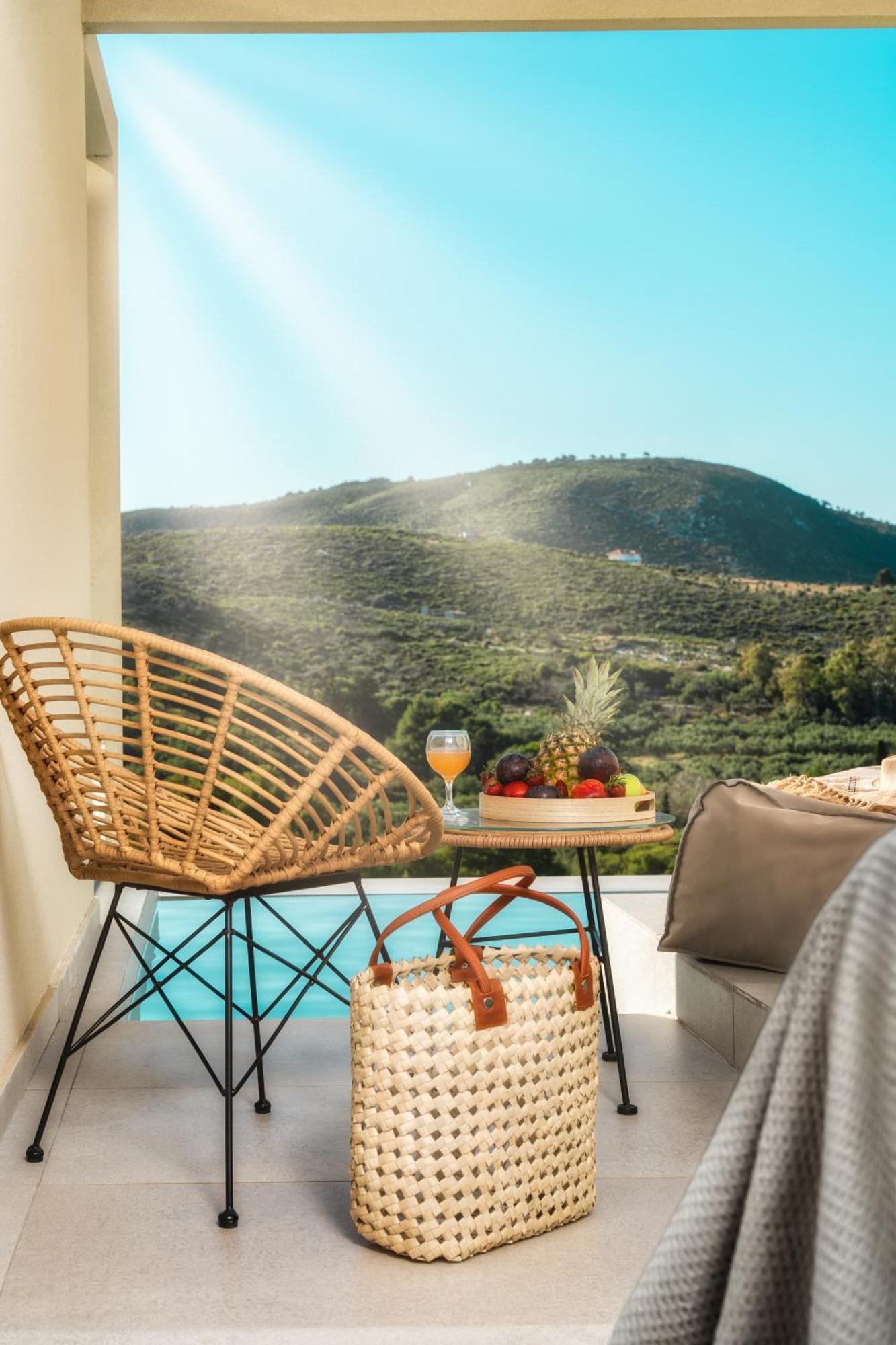 Myzith Luxury Suites Keri Værelse billede