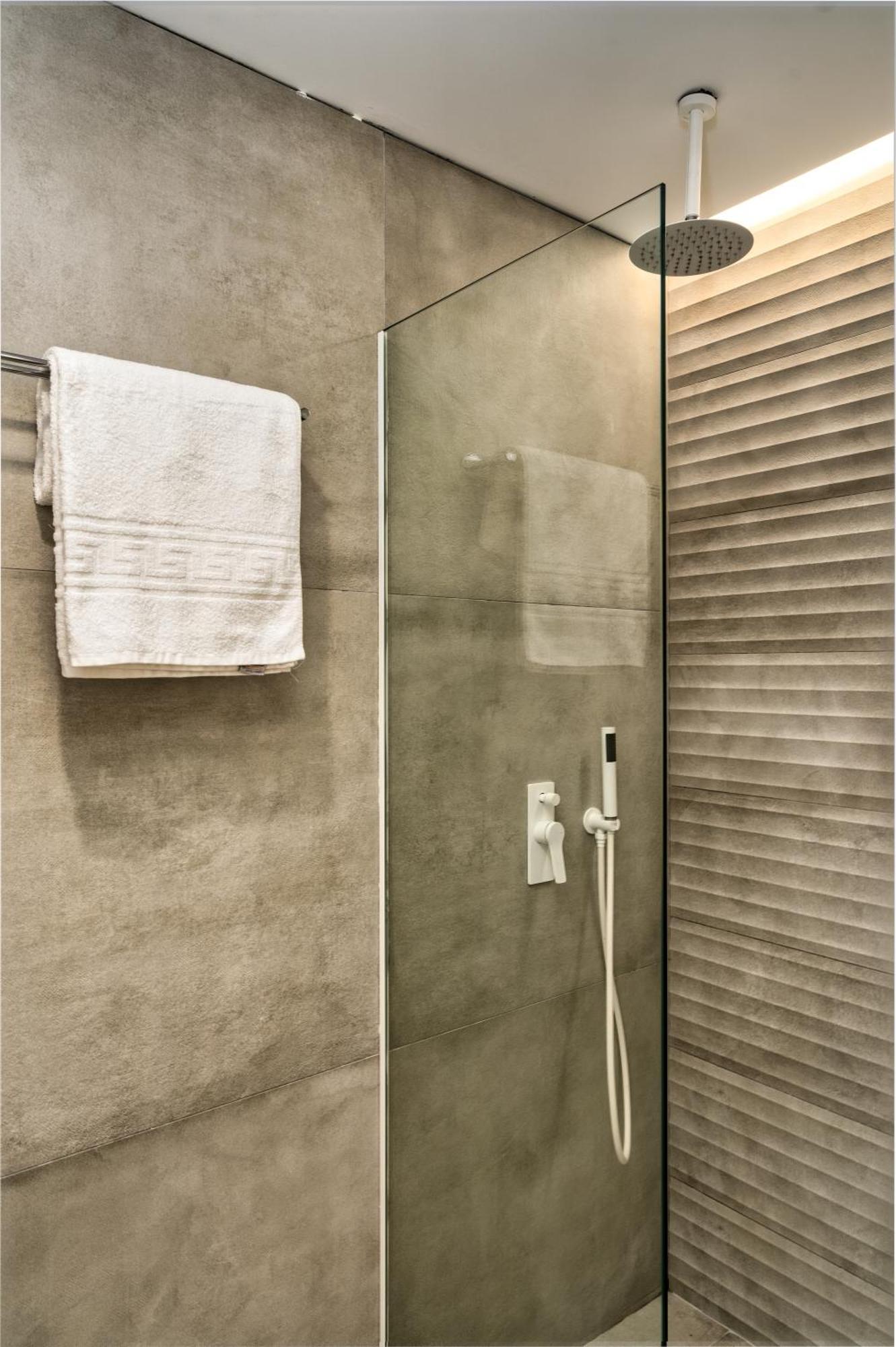 Myzith Luxury Suites Keri Værelse billede